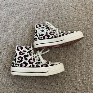 Leopard print platform high top converse